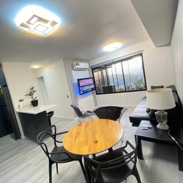 Moderno & Ejecutivo en La Florida - Two-Bedroom Apartment - 3