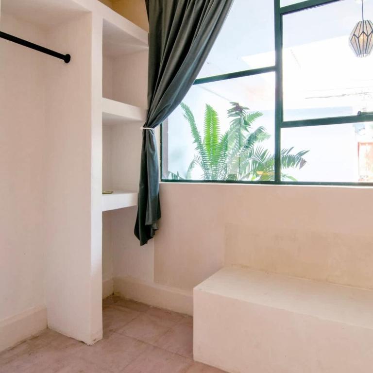 Combo Marrakesh house kesh · Duplex, 2 joint houses.10Br, 7.5 bath, 22 guest - Appartement - 49
