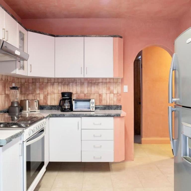 Combo Marrakesh house kesh · Duplex, 2 joint houses.10Br, 7.5 bath, 22 guest - Appartement - 58
