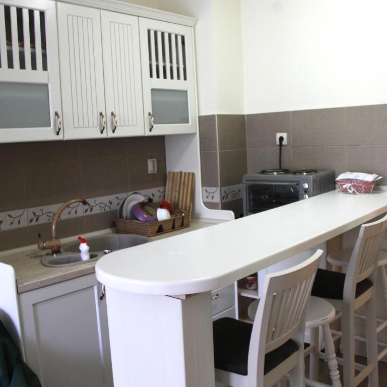Apartmant Nik - Two-Bedroom Apartment - 9
