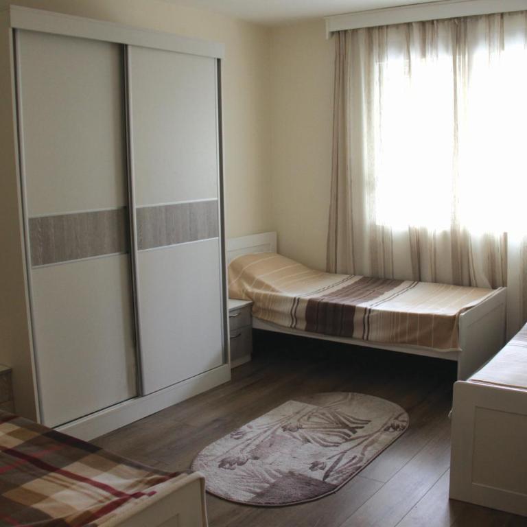 Apartmant Nik - Two-Bedroom Apartment - 11