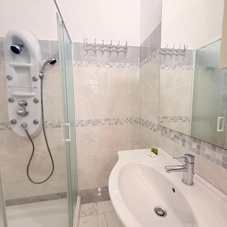 Via Acquedotto 54 - Two-Bedroom Apartment - 11