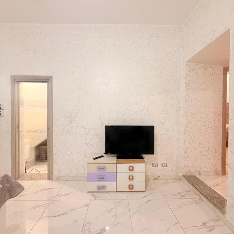 Via Acquedotto 54 - Two-Bedroom Apartment - 16