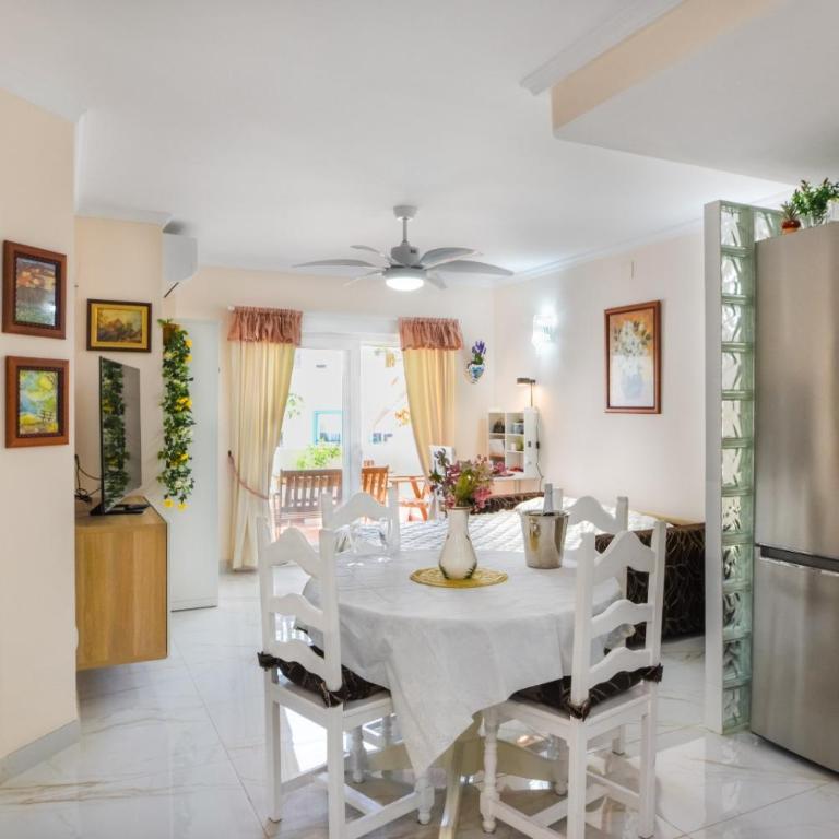 Sea Zephyr Centro Walk to Beach Prime Location - Appartamento con 1 Camera da Letto - 14