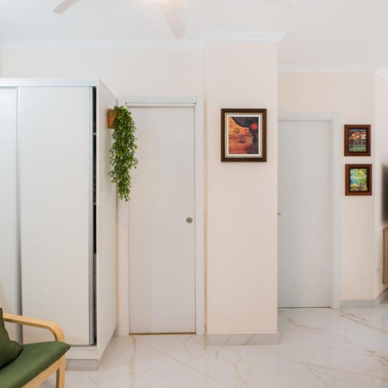 Sea Zephyr Centro Walk to Beach Prime Location - Appartamento con 1 Camera da Letto - 13