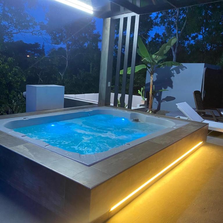 Refugio Botánico en Cerritos pereira Jacuzzi y naturaleza - Casa de 3 dormitorios - 15