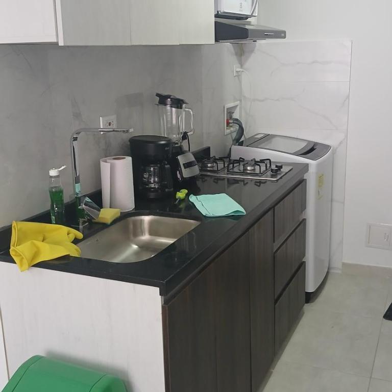 Cozy loft next to airport - Apartamento de 1 dormitorio - 3
