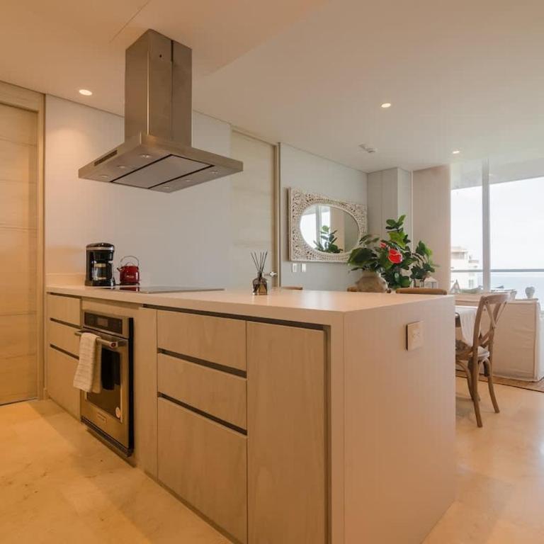 Modern apt with 2 BR BBQ and views - Apartment with Sea View - 9
