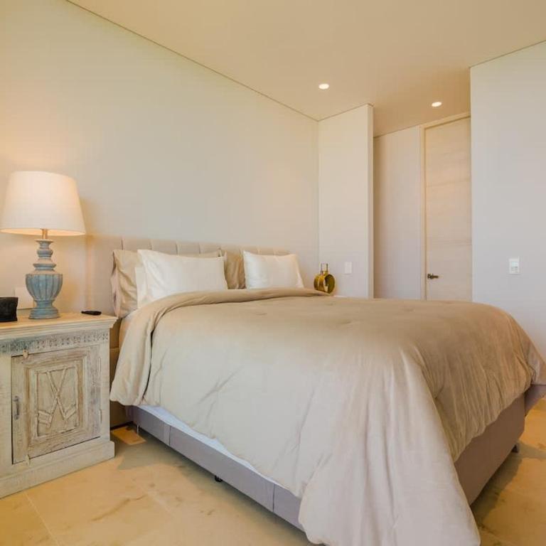 Modern apt with 2 BR BBQ and views - Apartment with Sea View - 18