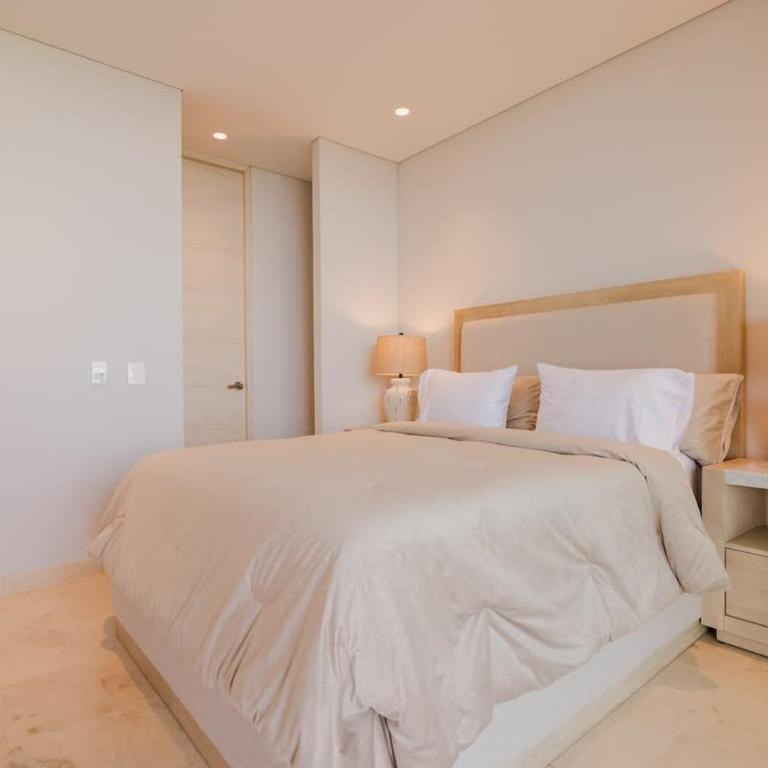 Modern apt with 2 BR BBQ and views - Apartment with Sea View - 21