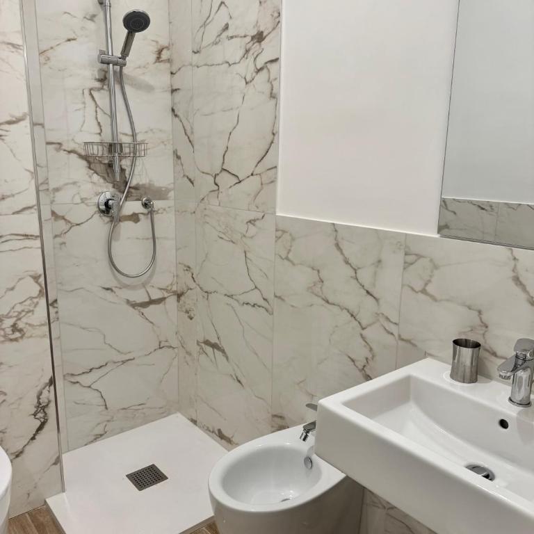 Interno6 - Three-Bedroom Apartment - 15