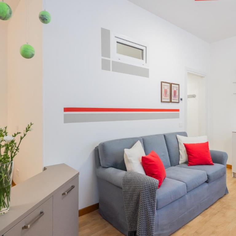 Nineteen by Rent All Como - Appartamento - 7