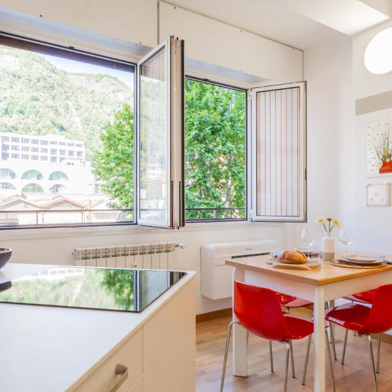 Nineteen by Rent All Como - Appartamento - 19