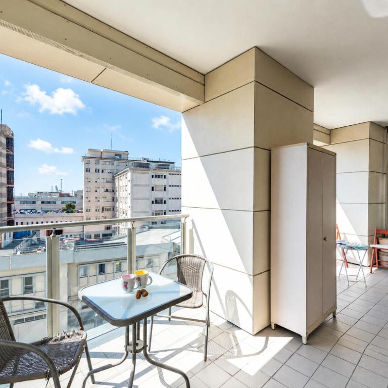Charming Apartment Genova City View - Happy Rentals - Monolocale con Balcone - 1