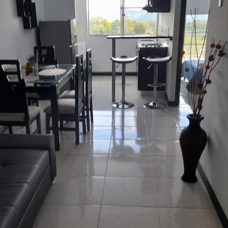 HERMOSO APARTAMENTO en SECTOR TURISTICO - Apartamento de 2 dormitorios - 6