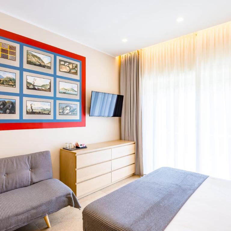MDC Luxury Rooms Naples - Triple Room with Terrace - 14