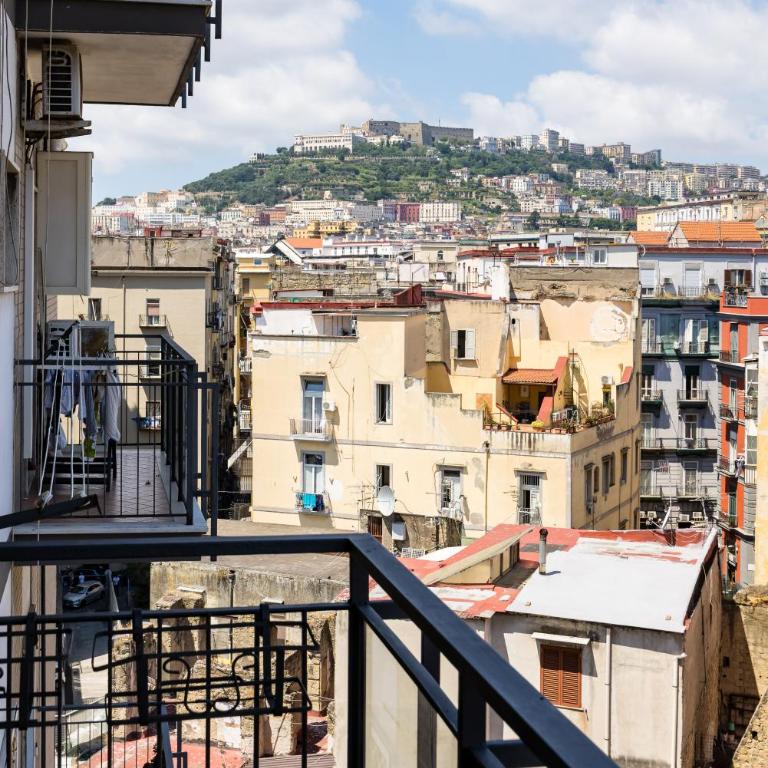 MDC Luxury Rooms Naples - Triple Room - 7