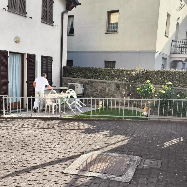 Bernina Express Apartment Il cuore di Lara e Stefy right in front of the train station, with garden and free parking - Apartment mit 1 Schlafzimmer - 31