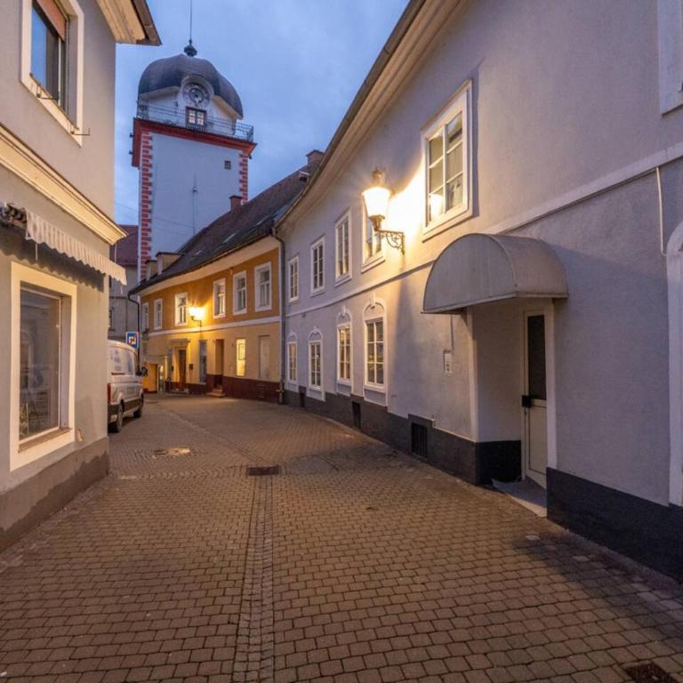 Stylish Apartment at Main Square - 35 m2 - Quiet - Apartment mit 1 Schlafzimmer - 24