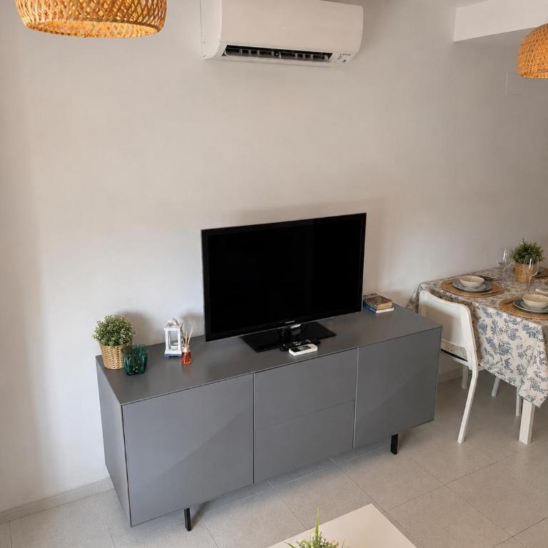 Apartamento con piscina a 350 metros de la playa - Apartamento de 1 dormitorio - 4