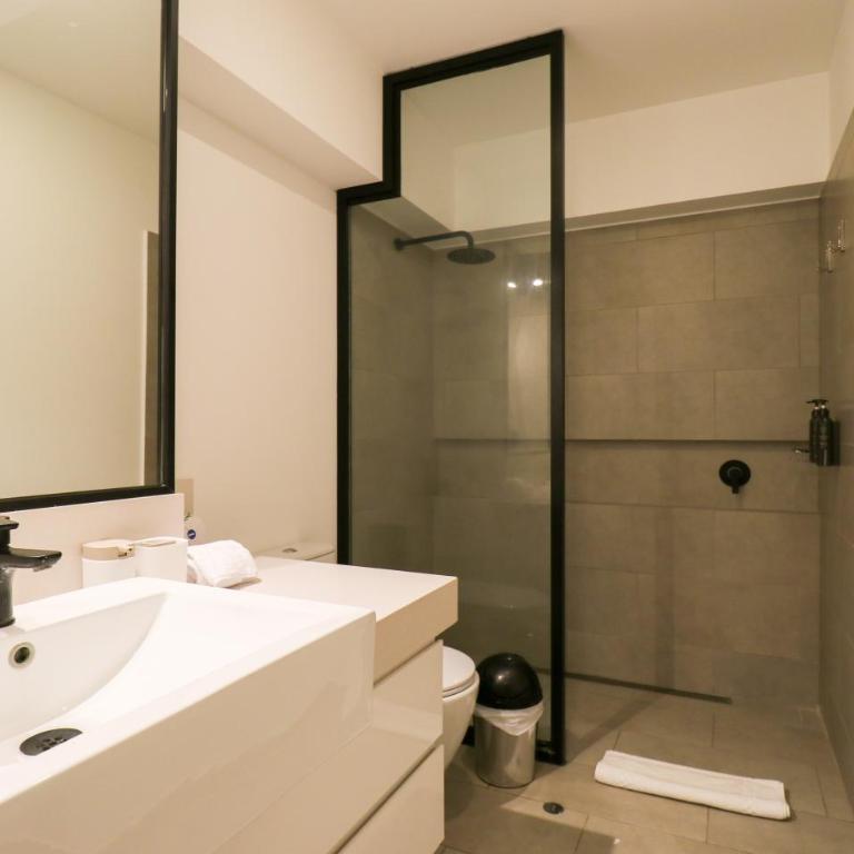 Stylish Rivera Navarrete Apartments by Geko - One-Bedroom Deluxe Apartment - 18