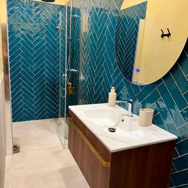 Santa Monica Boutique Apartments - Apartment mit 2 Schlafzimmern und Terrasse - 2
