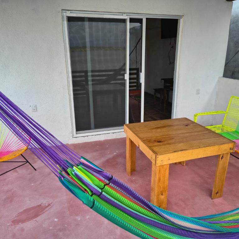 Club Cadena - Zimmer mit Kingsize-Bett und Seeblick - 5
