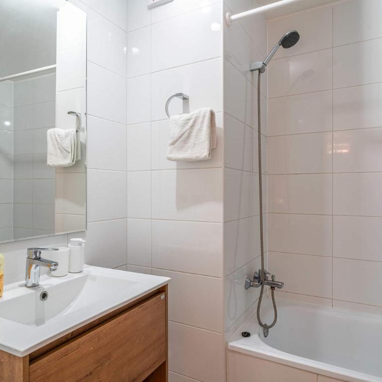 HOM I Metro Santa Isabel Wifi Piscina Terraza Centro Urbano - Apartamento - 25