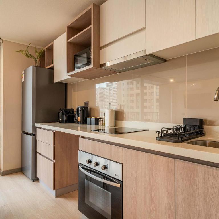HOM I WifiAireAcond Centrico SmartTv PiscinaCowork - Apartamento - 3
