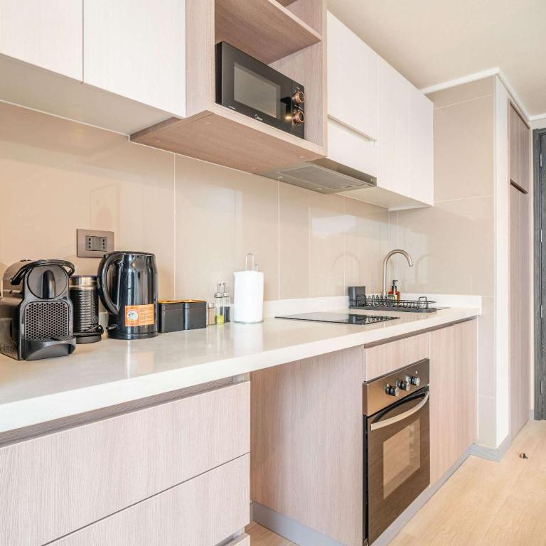 HOM I WifiAireAcond Centrico SmartTv PiscinaCowork - Apartamento - 5
