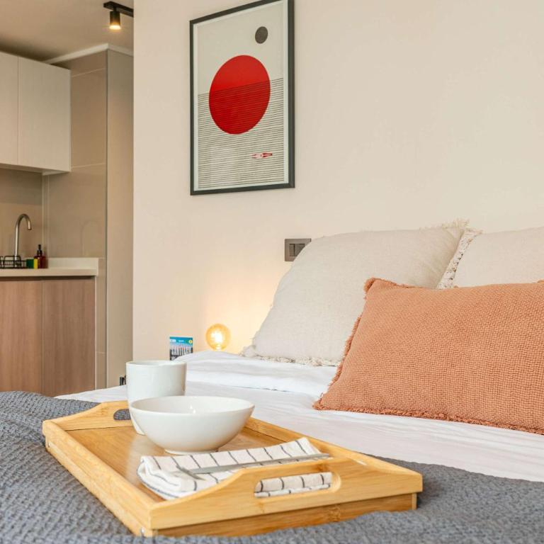 HOM I WifiAireAcond Centrico SmartTv PiscinaCowork - Apartamento - 26