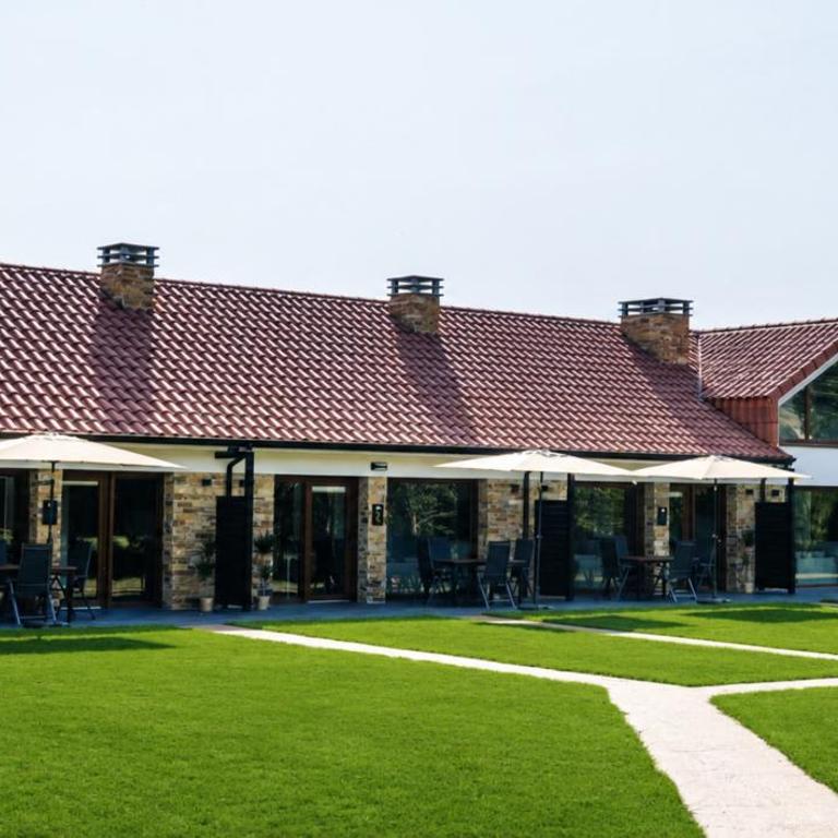 FINCA GIJON SUITES - Apartamentos con jardín y terraza privados, ubicados en un santuario natural estratégicamente situados que combinan mar y montaña con las comodidades de la ciudad, son tu base ideal para conocer Gijón y el Principado de Asturias - Suite Deluxe - 2