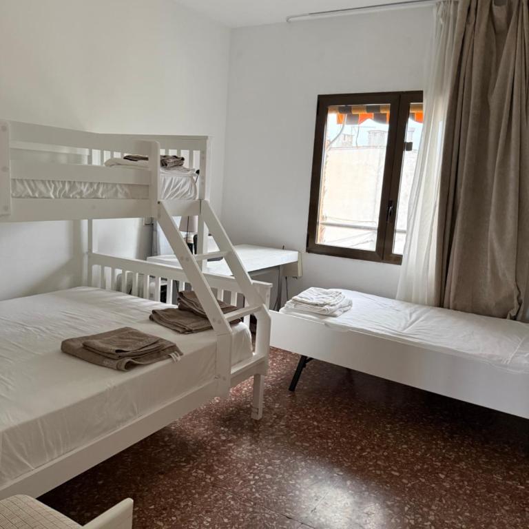 Atico la piramide en primera 1º línea de mar - Apartamento de 2 dormitorios con terraza y vistas al mar - 58