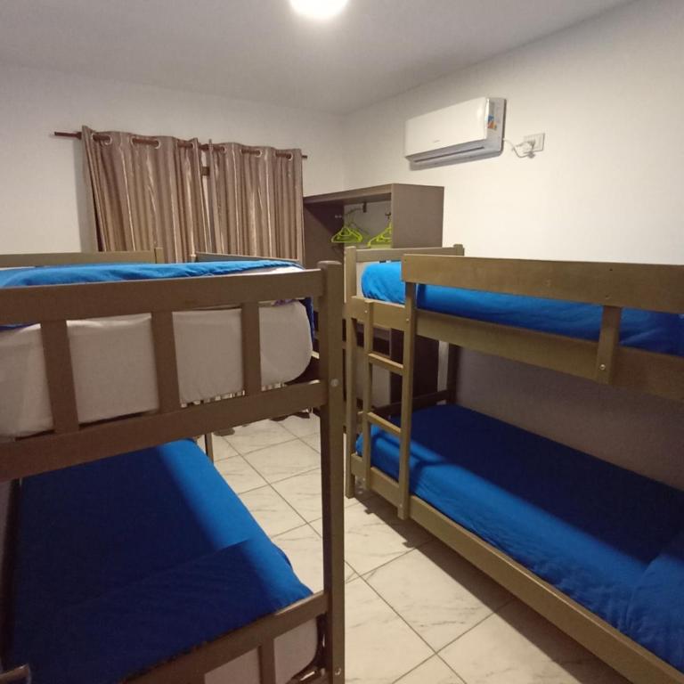 Alojamiento El Trébol - Two-Bedroom House - 4