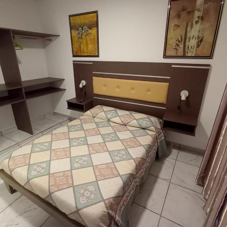 Alojamiento El Trébol - Two-Bedroom House - 20