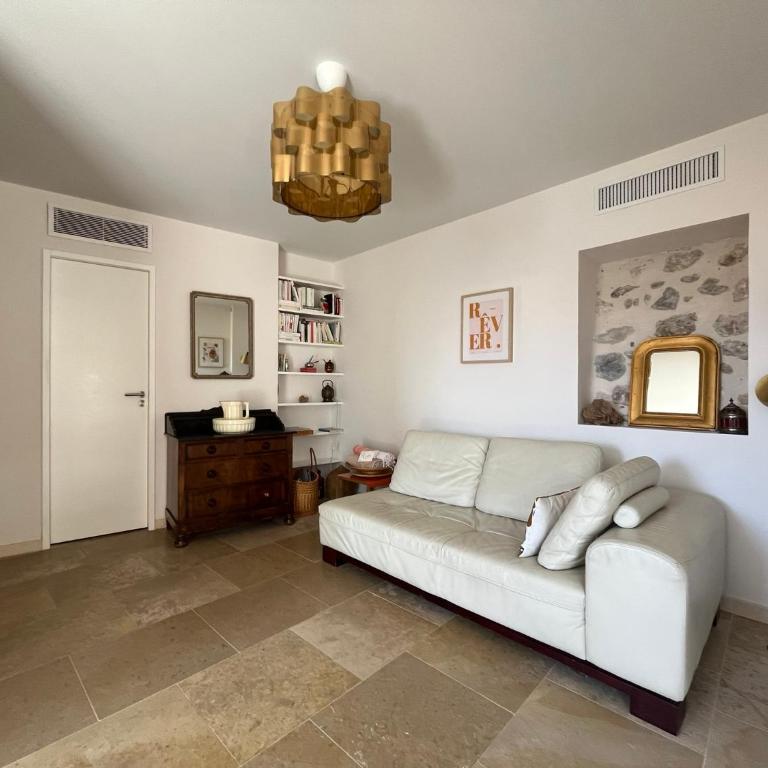 UNIQUE dans le Vieux-Nice! Appartement avec jardin et terrasse - Apartamento de 1 dormitorio - 27