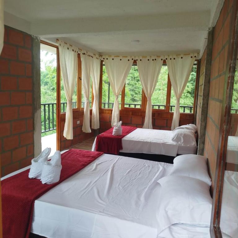 Cabañas orquídea - Quadruple Room with Private Bathroom - 1