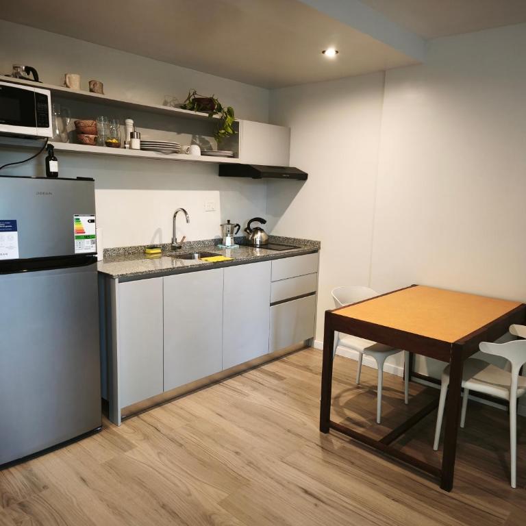 Monoambiente a estrenar con acceso directo a playa del Lago Nahuel Huapi - Apartamento Estudio - 15
