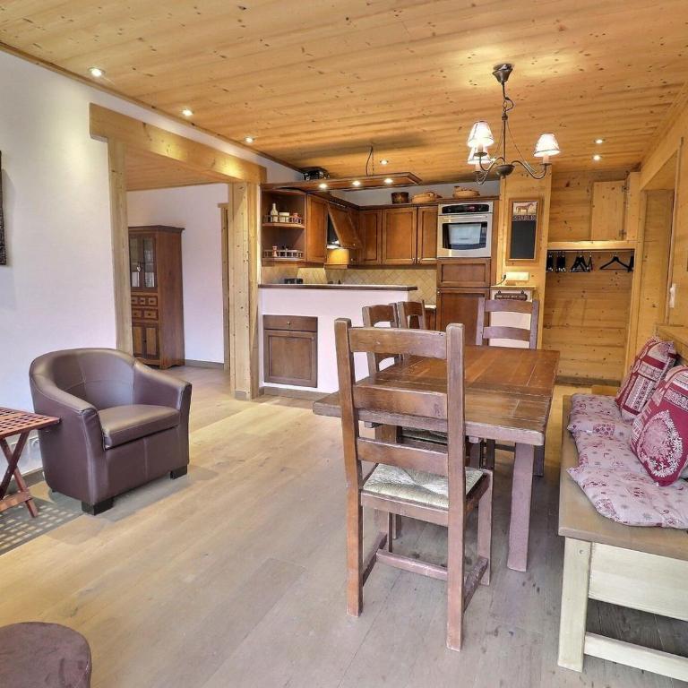 Charmant 3 pièces rénové avec balcon plein sud - FR-1-182-26 - Appartement (6 Adultes) - 2