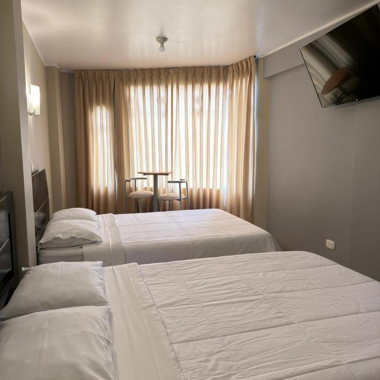 "HOSTAL LA NOCHE" -Pisco - Superior Family Room - 10