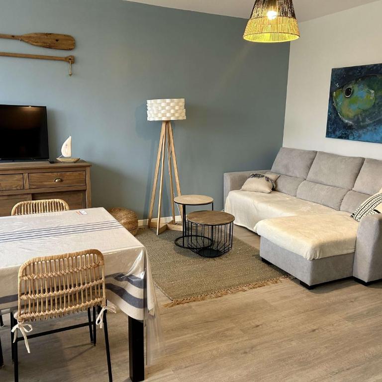 Appartement T3 rénové avec clim - Balaruc - FR-1-553-336 - Apartment - 2