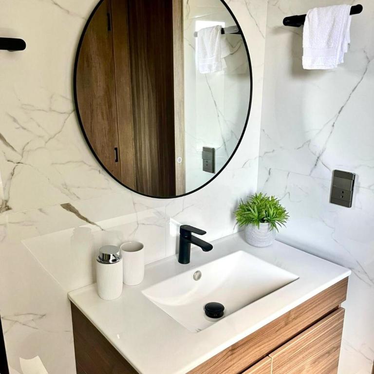 Monoambiente de Lujo - Sky Luxia - One-Bedroom Apartment - 13