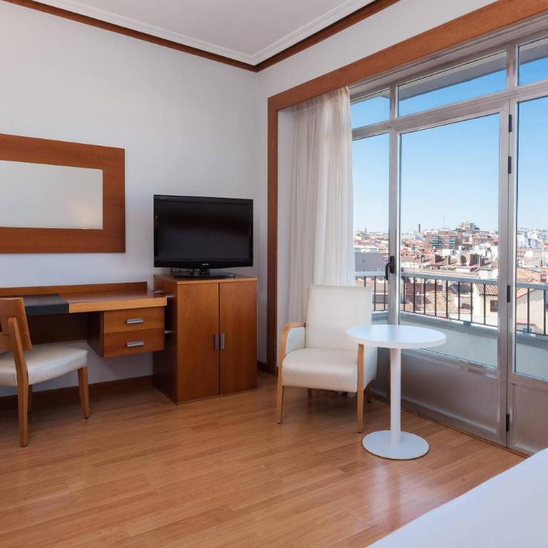 Hotel Madrid Plaza España, Affiliated by Meliá - Standardzimmer - 3