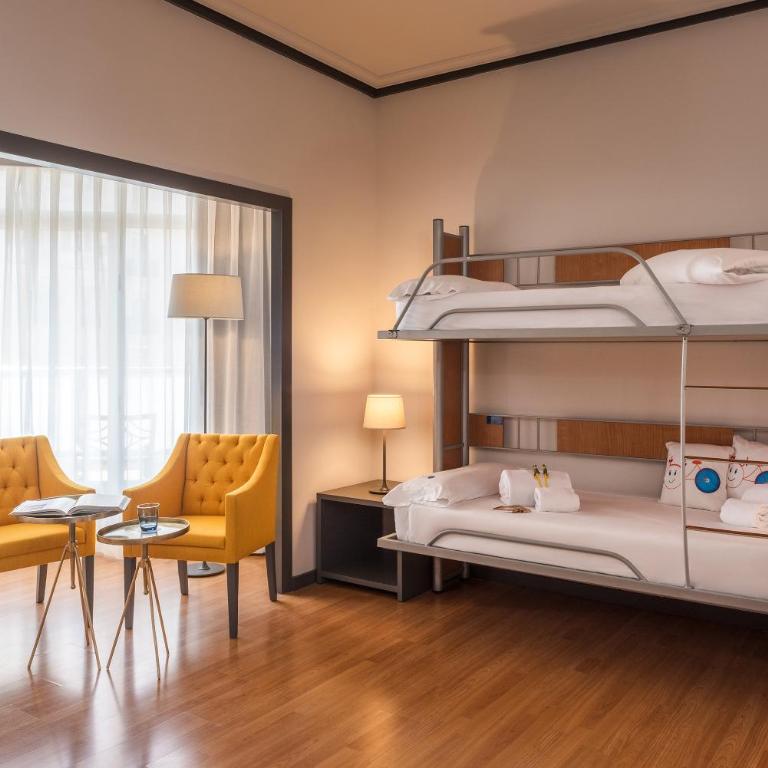 Hotel Madrid Plaza España, Affiliated by Meliá - Familienzimmer - 3