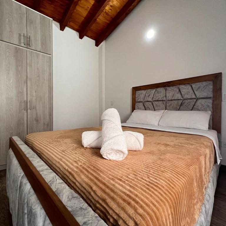 Cerca a talleres de cerámica Apto con Balcón - Apartamento de 3 dormitorios - 10