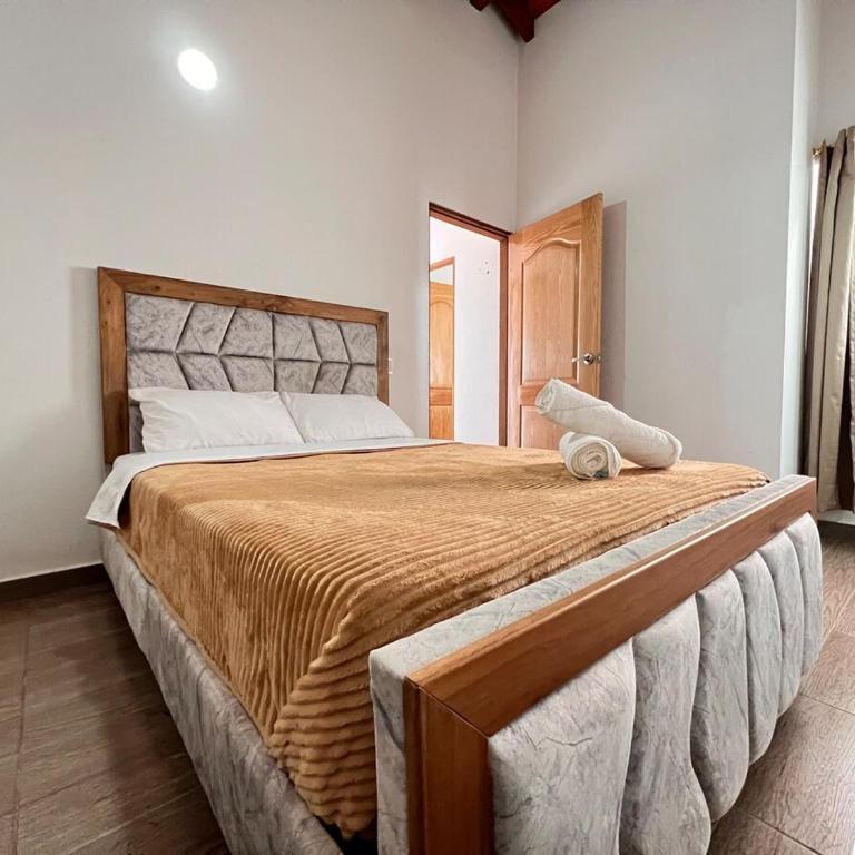 Cerca a talleres de cerámica Apto con Balcón - Apartamento de 3 dormitorios - 16