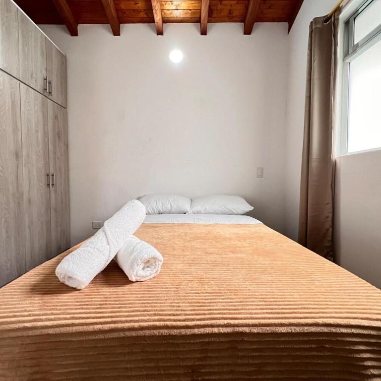 Cerca a talleres de cerámica Apto con Balcón - Apartamento de 3 dormitorios - 18