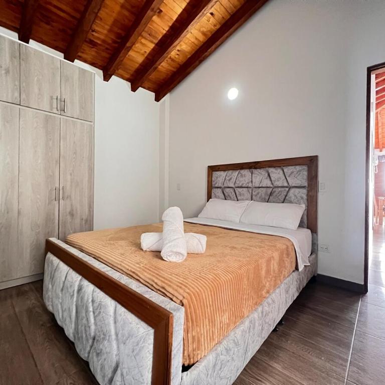 Cerca a talleres de cerámica Apto con Balcón - Apartamento de 3 dormitorios - 21