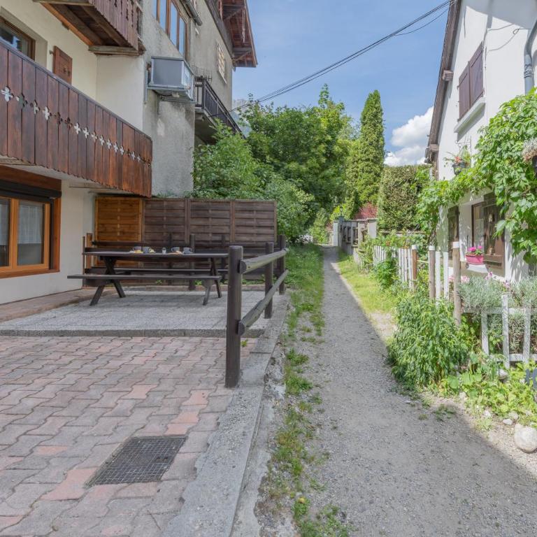 Calme Central Terrasse Chamonix Génépi - Happy Rentals - Apartamento - Planta baja - 11