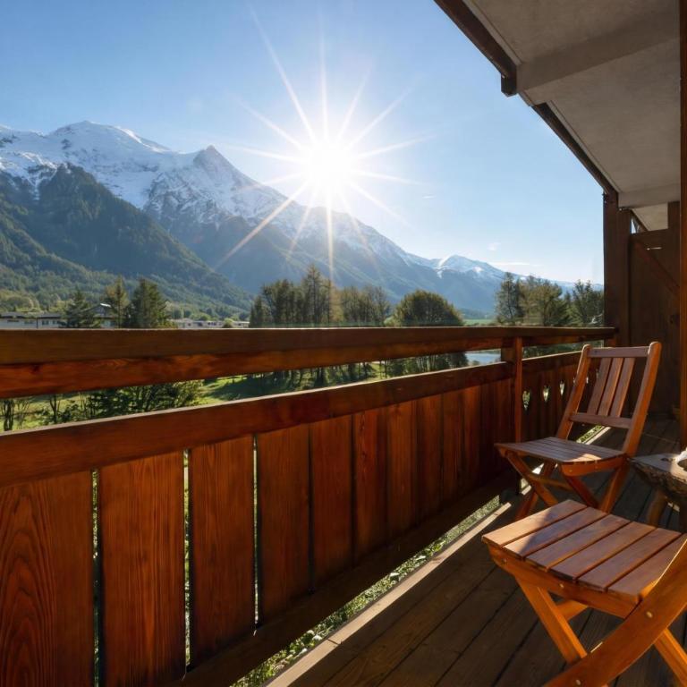 Apt Capucins22 Mont Blanc View 1BR w/ Balcony Garage - Happy Rentals - Apartment mit Balkon - 1
